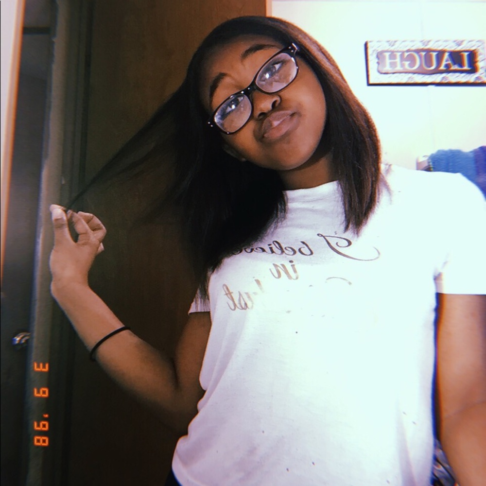 Meet your Posher, Antiea